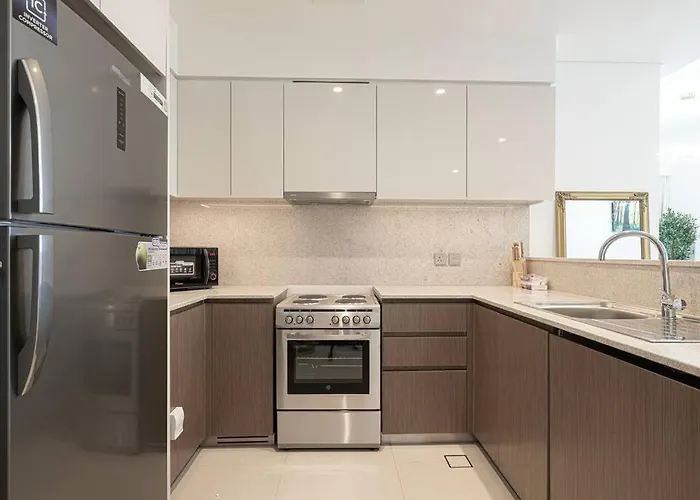 2 Bedroom Dubai Luxury Apartment Full Burj Views