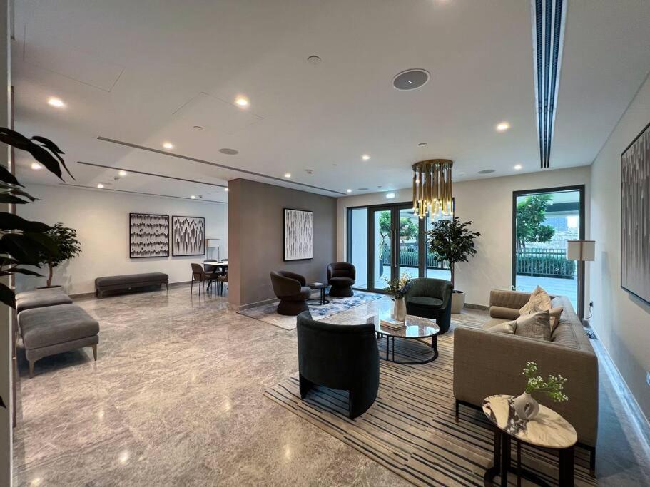 2 Bedroom Luxury Full Burj Views Appartement