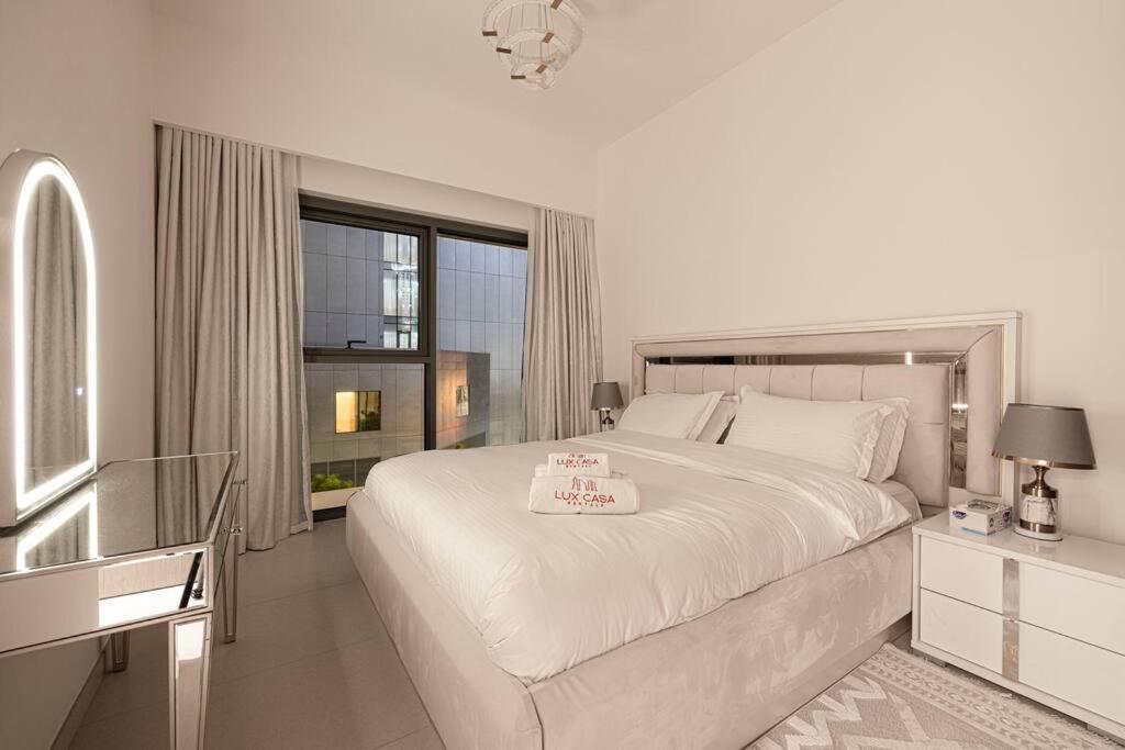 Appartement 2 Bedroom Luxury Full Burj Views *